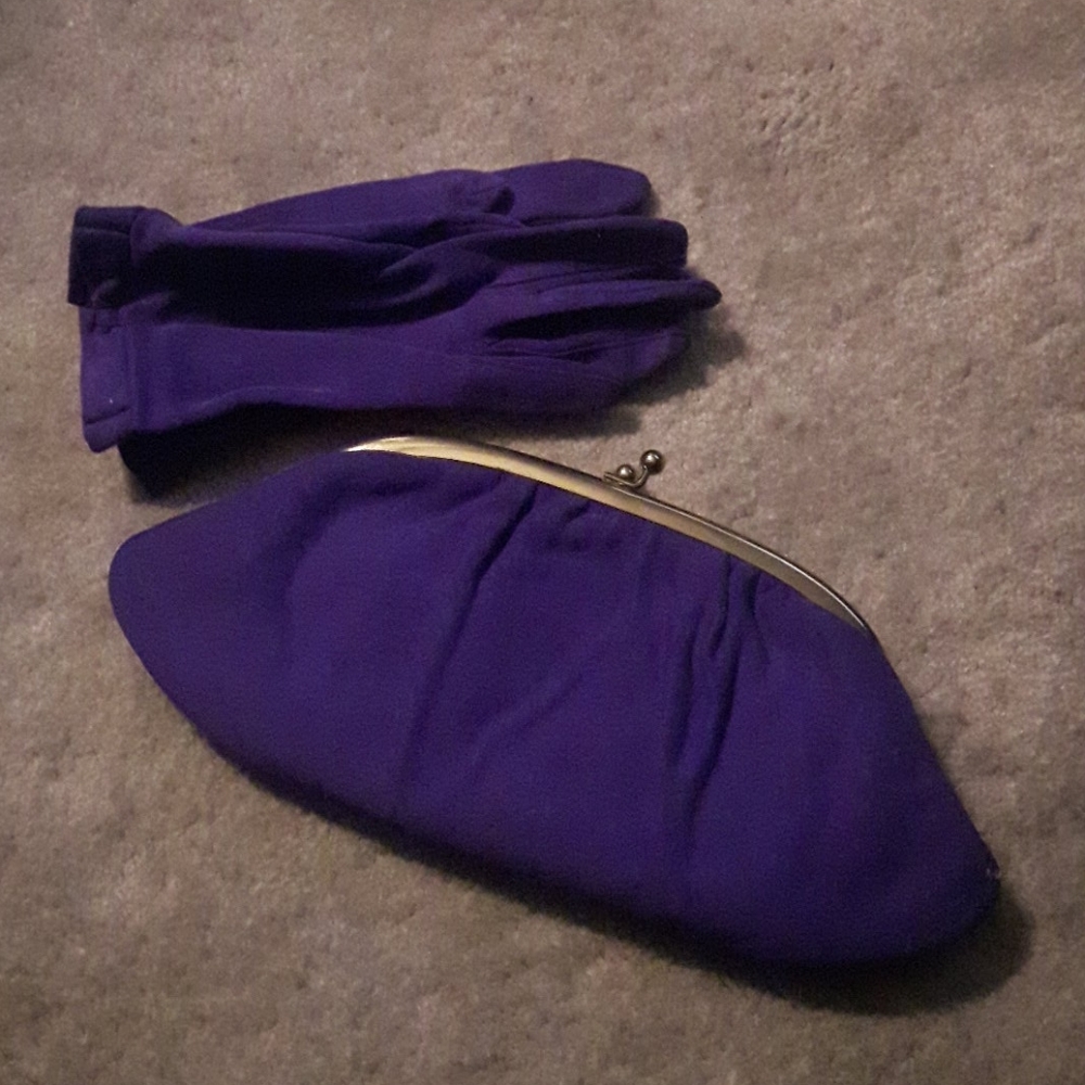 Purple clutch